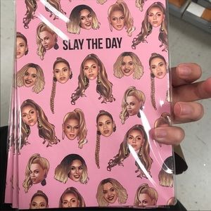 Beyoncé notebook